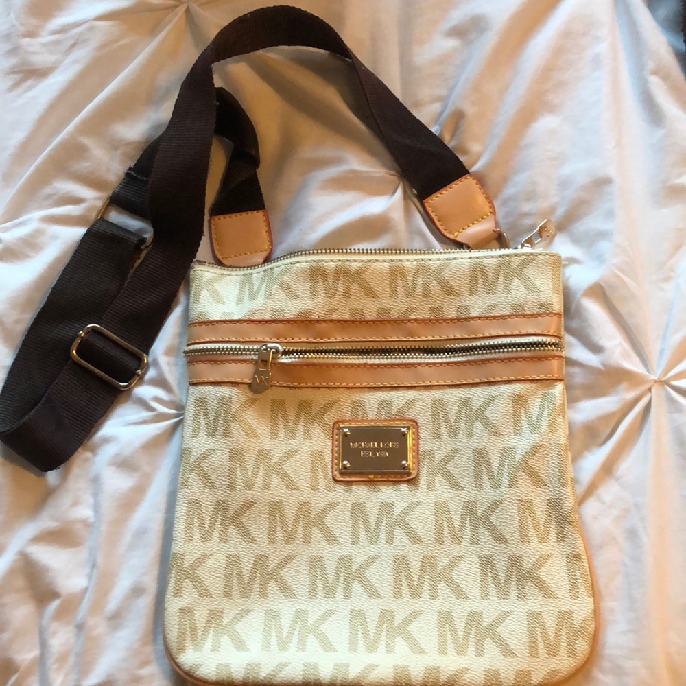 Michael Kors Crossbody Purse
